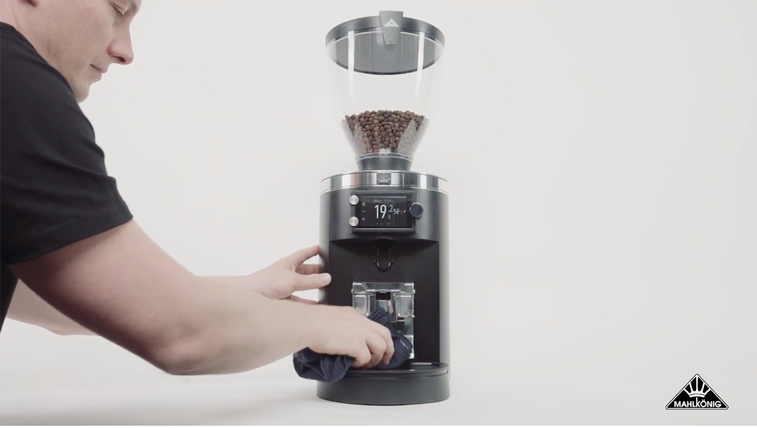 cleaning a coffee grinder